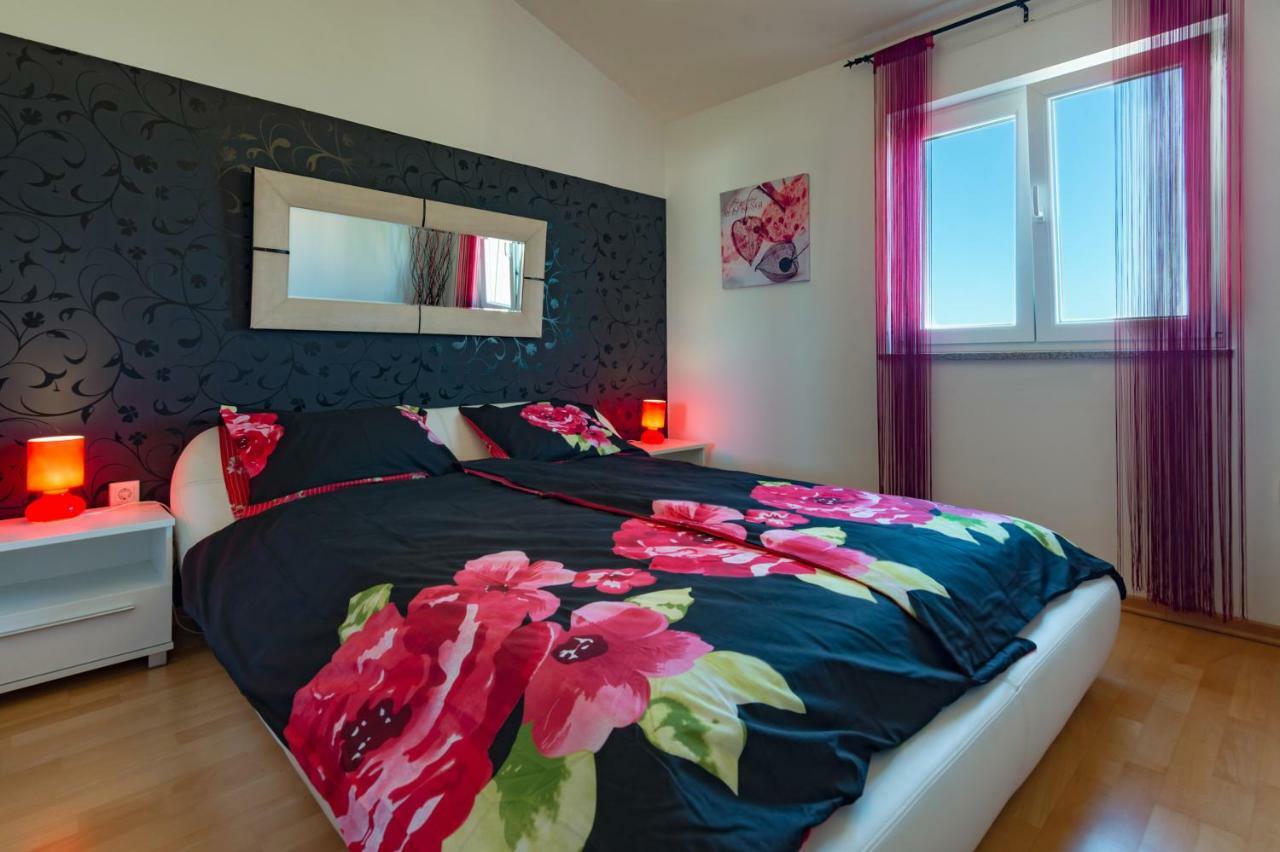 Apartment Ina Пула Экстерьер фото
