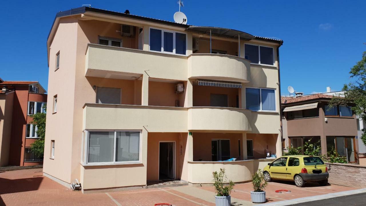 Apartment Ina Пула Экстерьер фото